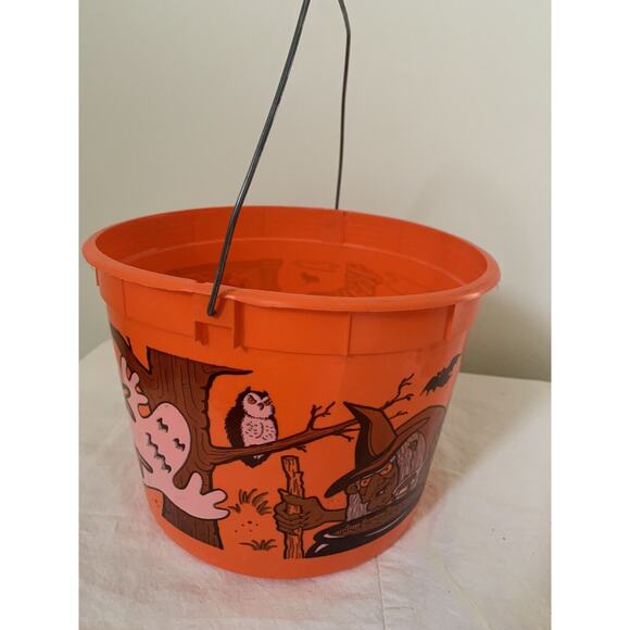 Shamrock Industries Plastic Halloween TRICK OR TREAT Candy Pail Bucket Vintage - Picture 3 of 8